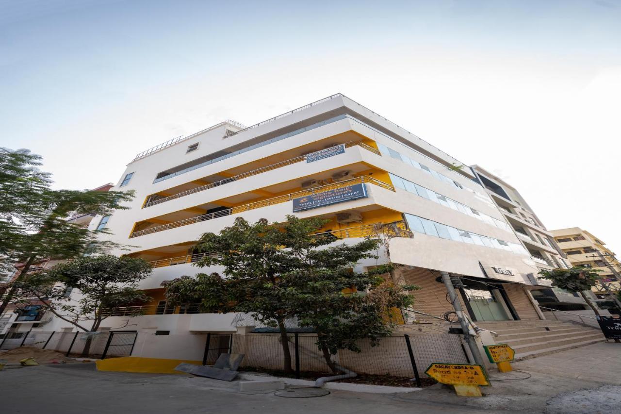 Yellow Bells Signature Hitec City Hyderabad Exterior foto